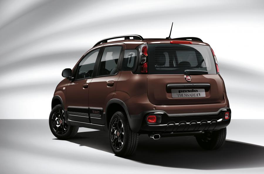  Fiat Panda Trussardi (319) 2019 года  (фото 42 из 43)